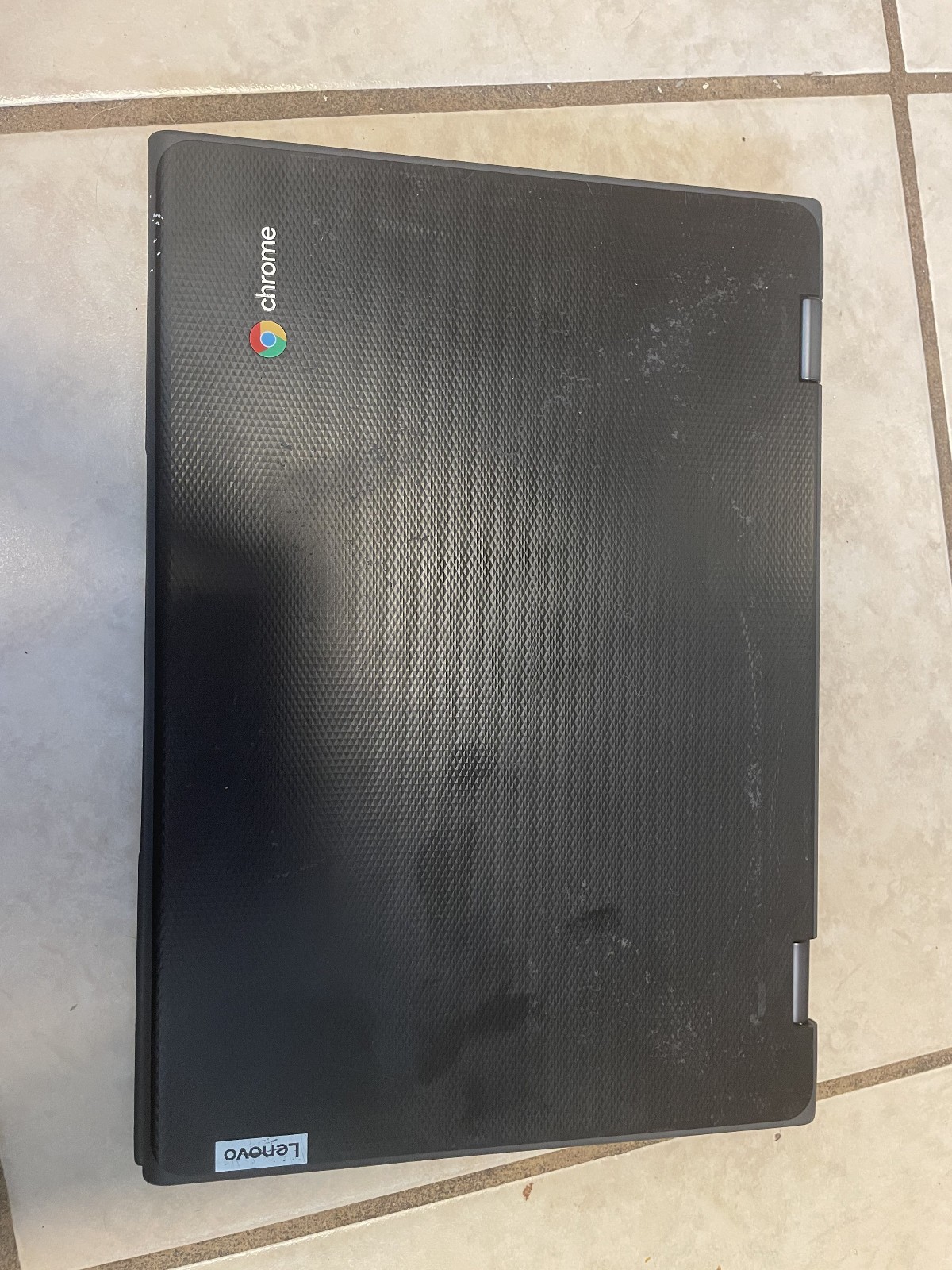 Lenovo 300e Chromebook 2nd Gen 11.6″ (32GB, 4GB, Intel Celeron N4020, 1.10GHz)