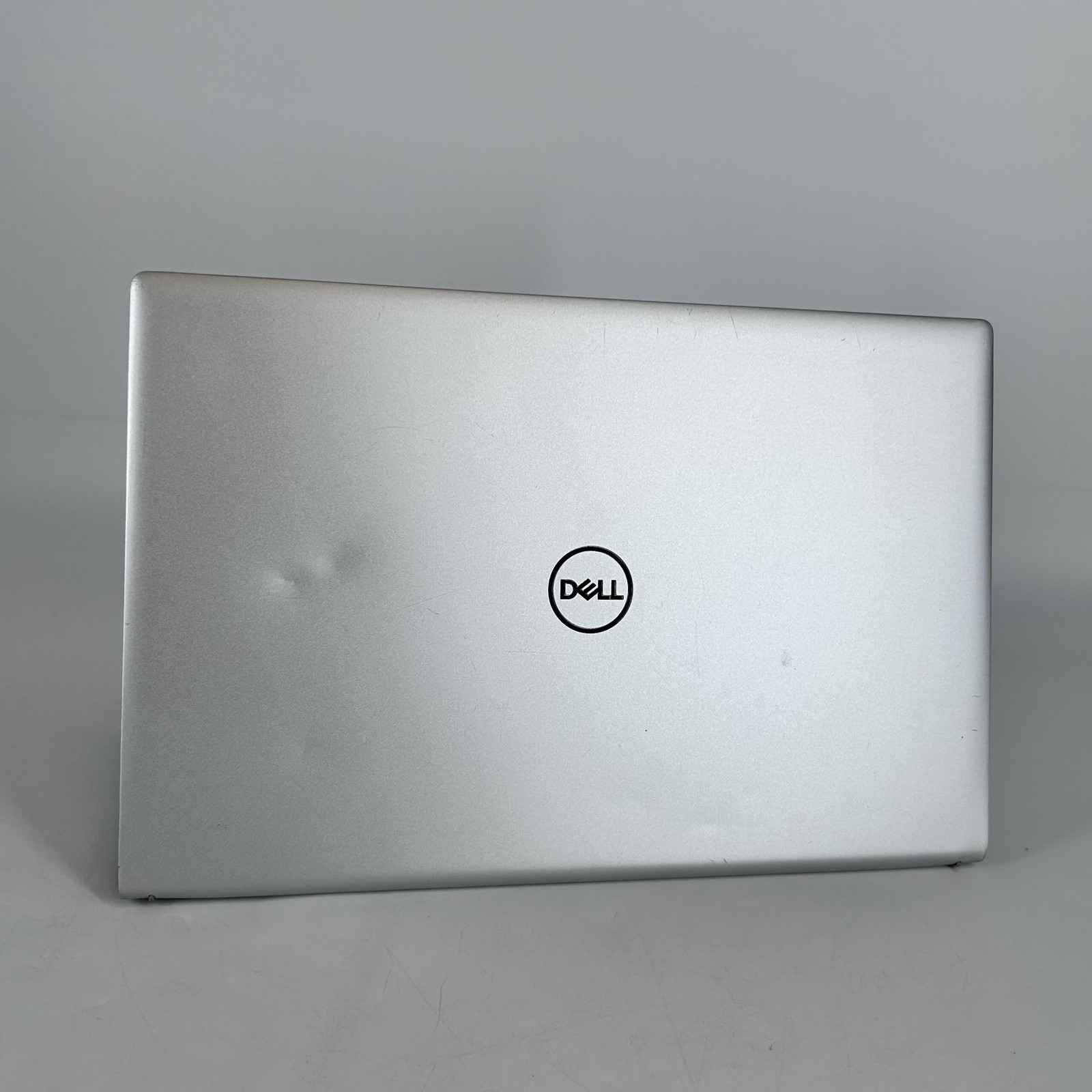 Dell Inspiron 5410 14 Silver FHD i5-11320H 3.20GHz 8GB 512GB Blocked USB Port