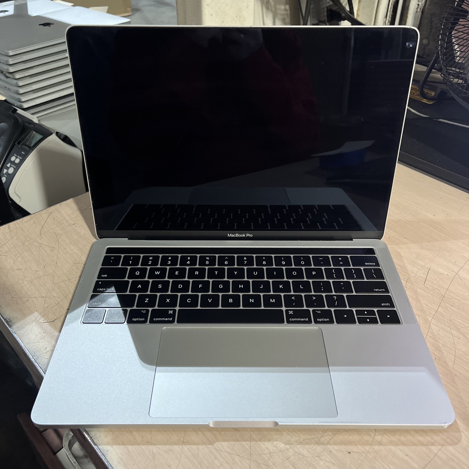 APPLE MACBOOK PRO 13″ TOUCH/MID-2017 CORE I5-7267U 3.1GHZ 8GB RAM 256SSD