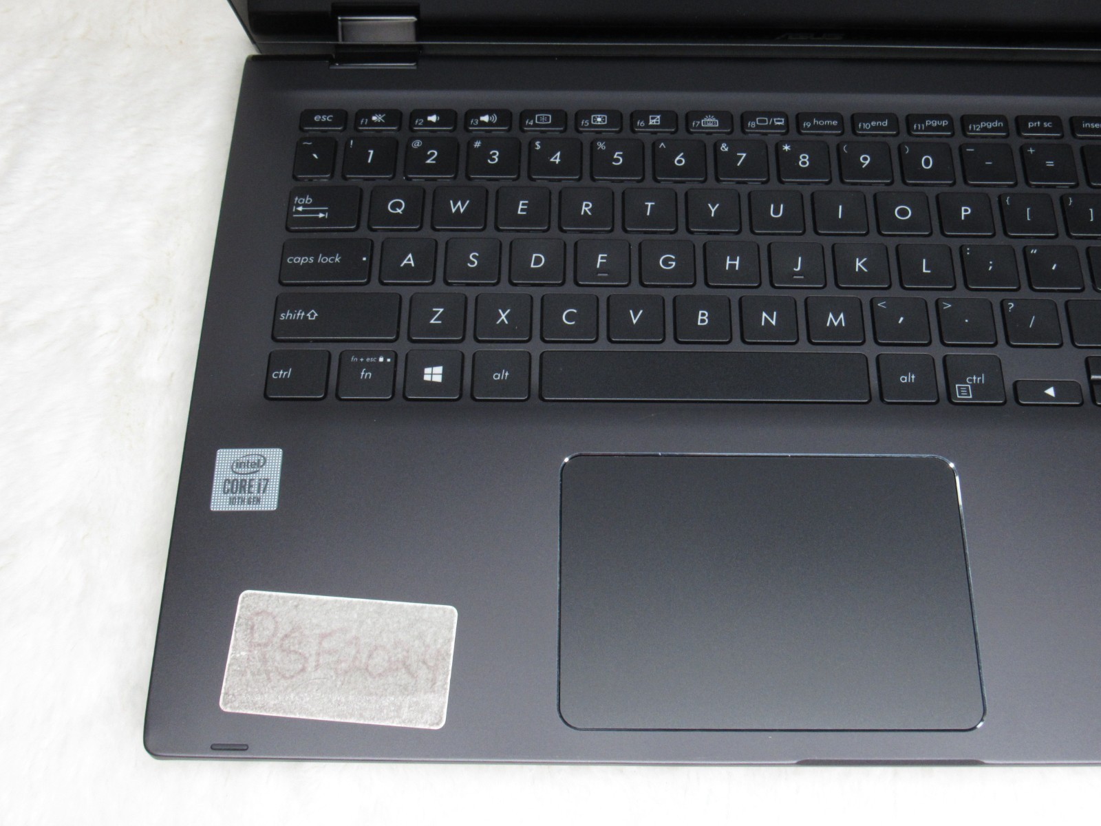ASUS Q526F i7-10510U (FOR PARTS) – UNTESTED – DOES NOT TURN ON