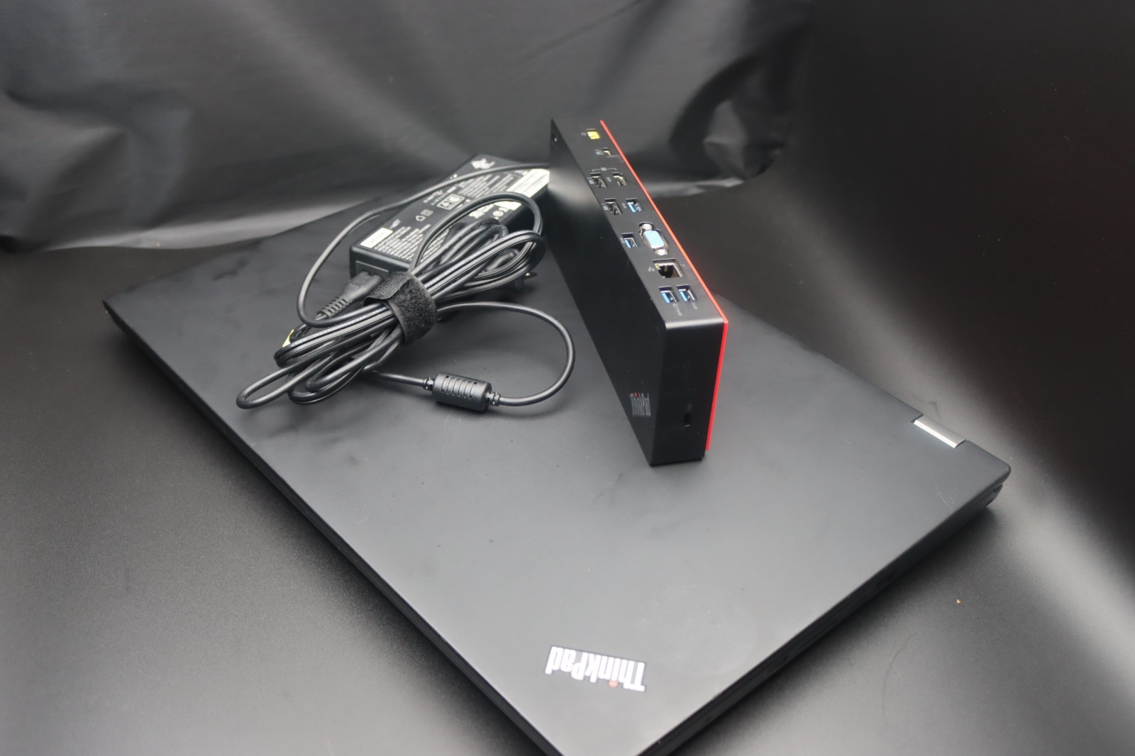 Lenovo P73 Intel i7 9th Gen 16GB RAM 512 GB NVIDIA Quadro T2000 + Dock Station