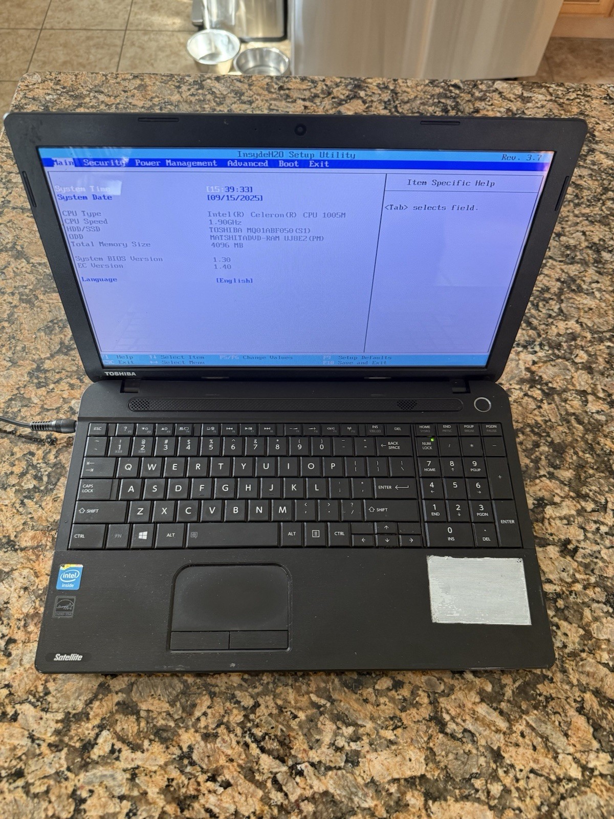 Toshiba Satellite C50-A Intel Celeron 1005M 1.90GHz 4GB RAM 500GB HDD (No OS)
