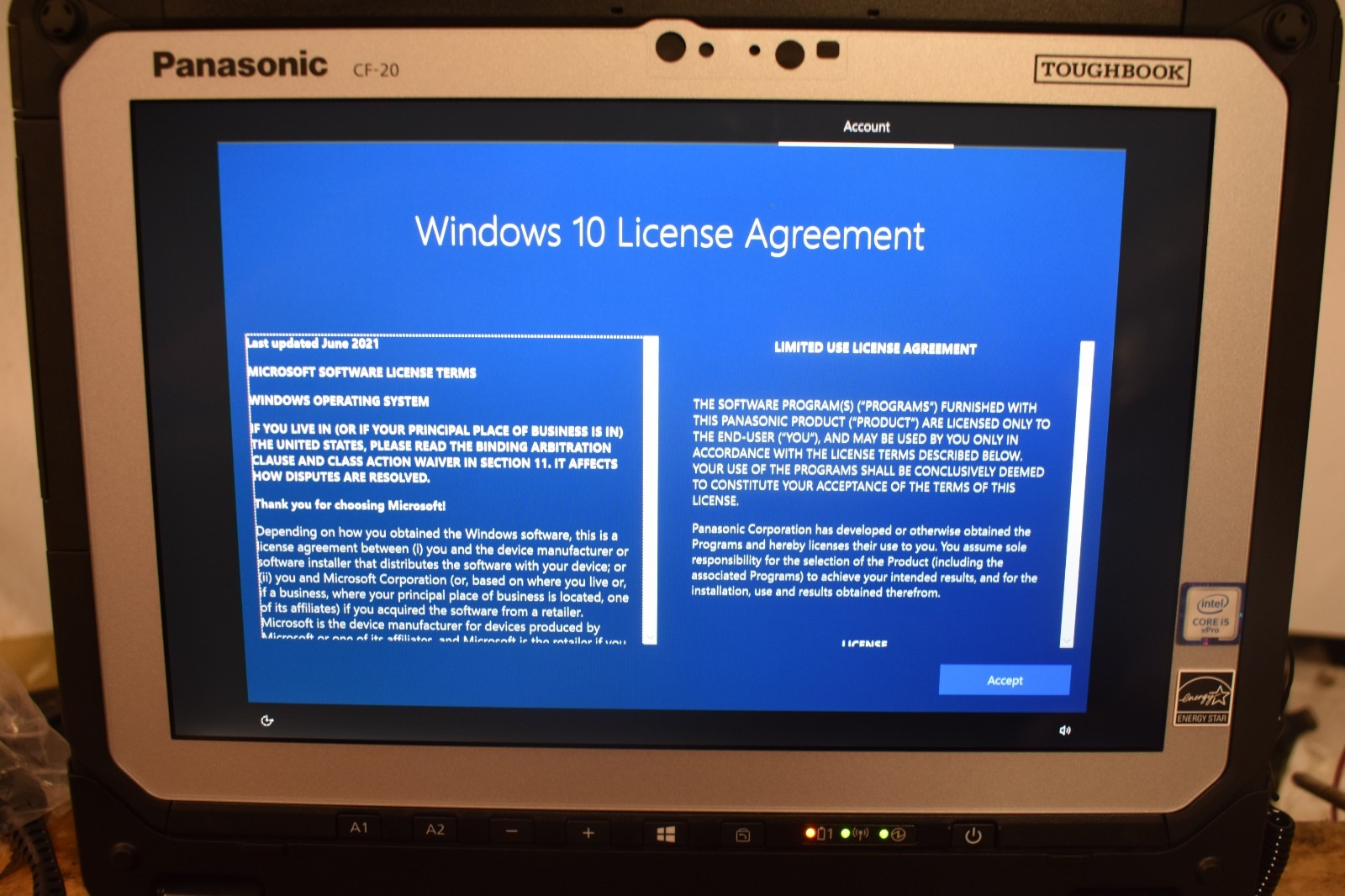 Panasonic Toughbook CF-20 1.6 GHz Core i5-7Y57 @ 1.2GHz 8GB 512GB Win10 Hours 0