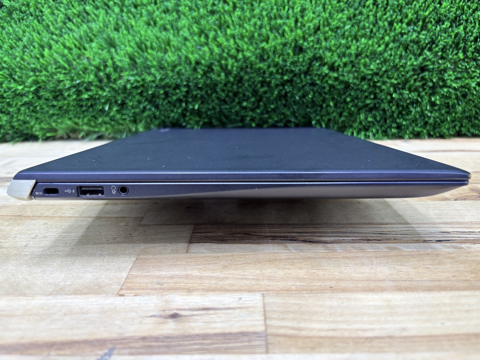 Toshiba DynaBook Tecra X40-E Intel i7-8th Gen 1.90GHz 16GB RAM 256GB SSD Win11P*