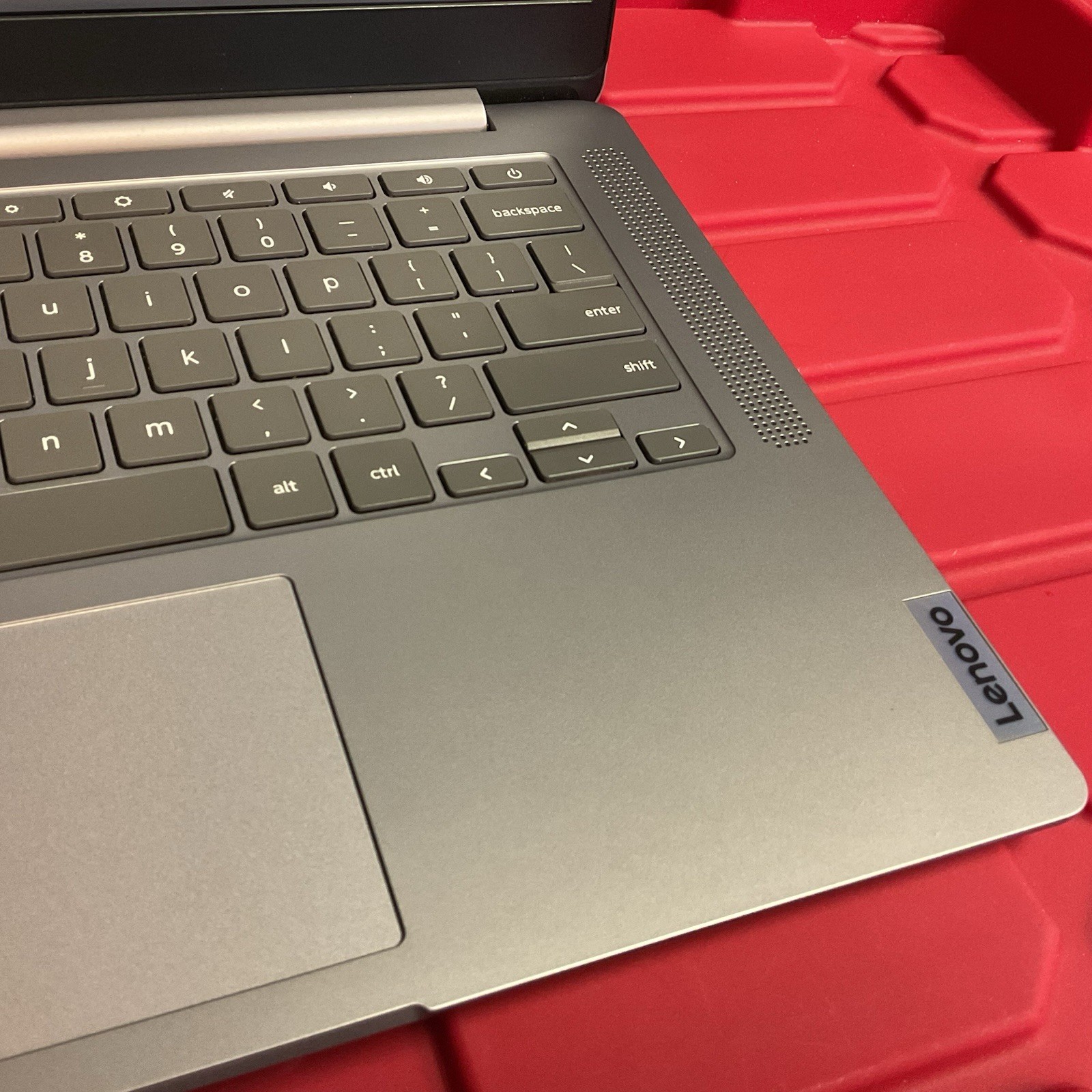 Lenovo IdeaPad 3 Chrome 14M836 14″ (64GB eMMC, MediaTek MT8183, 2.00 GHz)