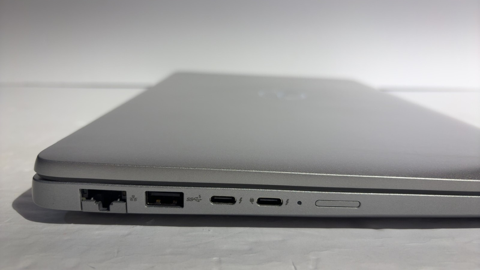 Dell Precision 3480 13th Gen i5-1350P 16GB 512GB SSD 14″ Touchscreen Win11