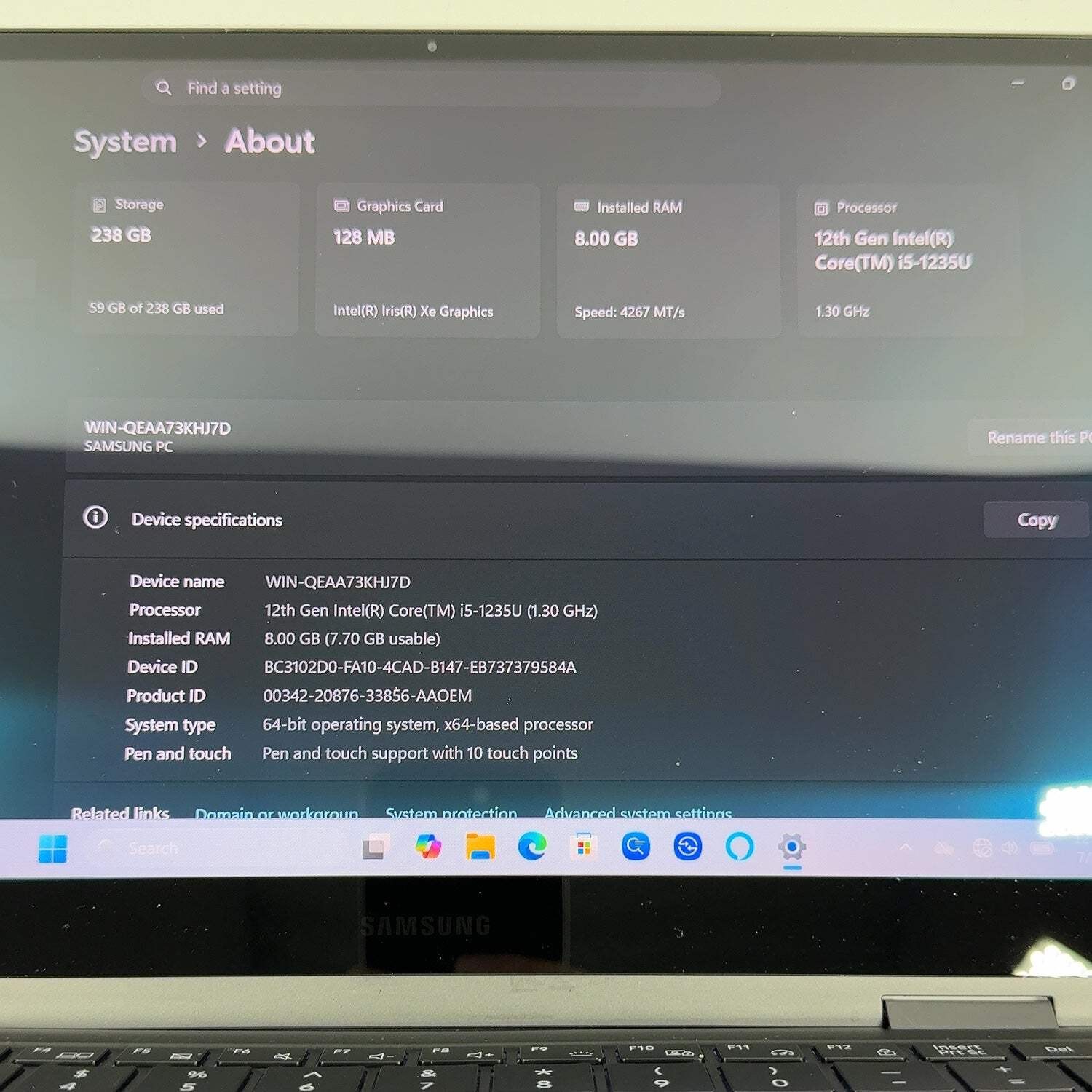 Samsung Galaxy Book2 360 NP730QED 13.3″ i5-1235U 1.3GHz 8GB RAM 256GB SSD
