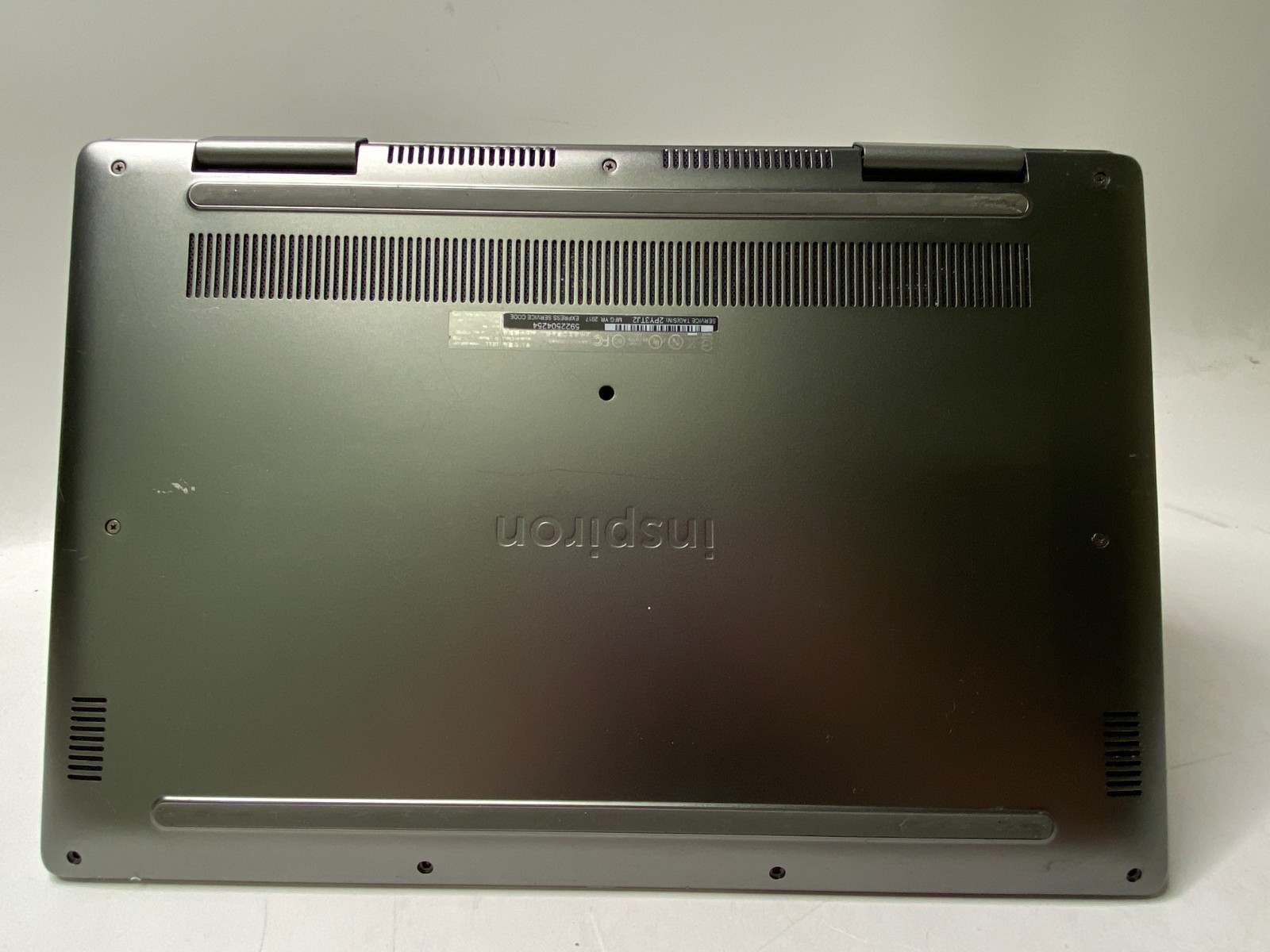 Dell Inspiron 7573 2-in-1 Touch i7-8550U 8GB DDR4 No SSD/OS Missing USB -PARTS