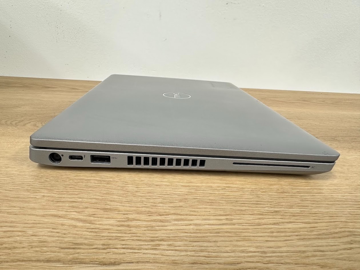 Dell Latitude 5410 Core i7 10810U, 16GB DDR4, Intel UHD, 256GB SSD, Bios Locked