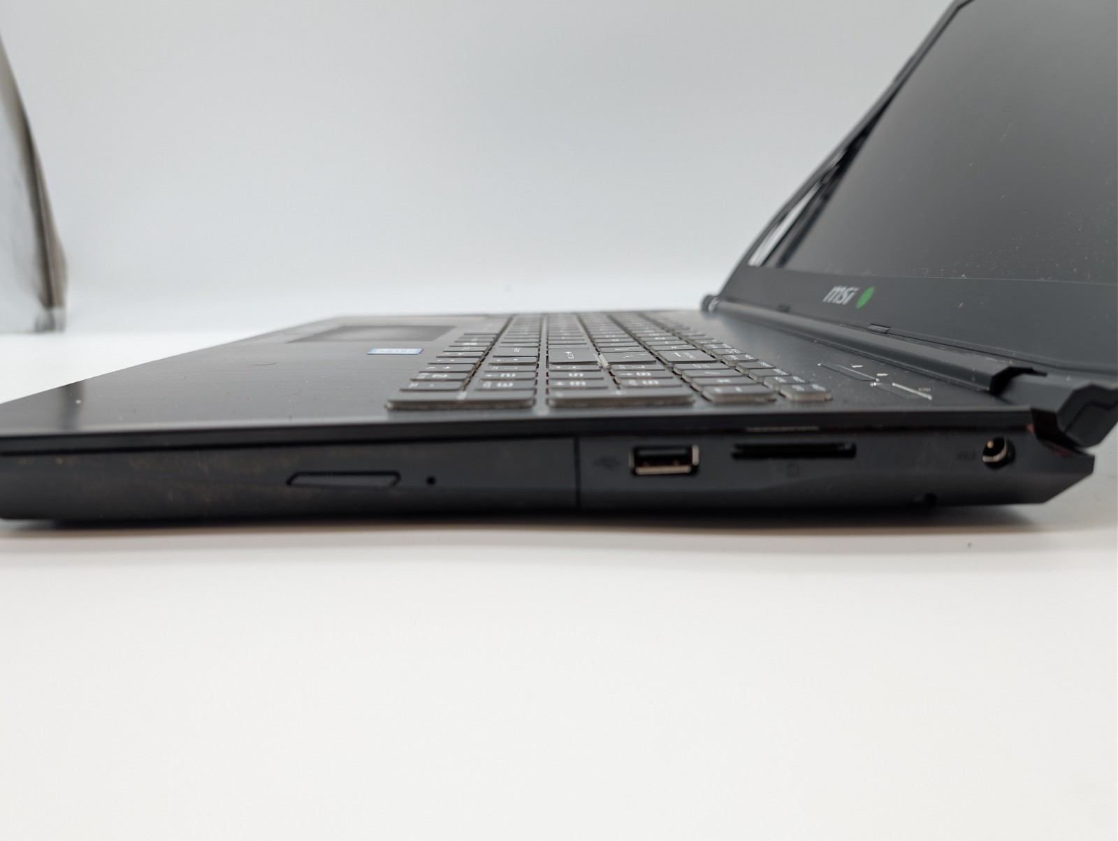 MSI GE62 Apache Pro 15.6″ Gaming Laptop GTX960M – Parts ONLY!