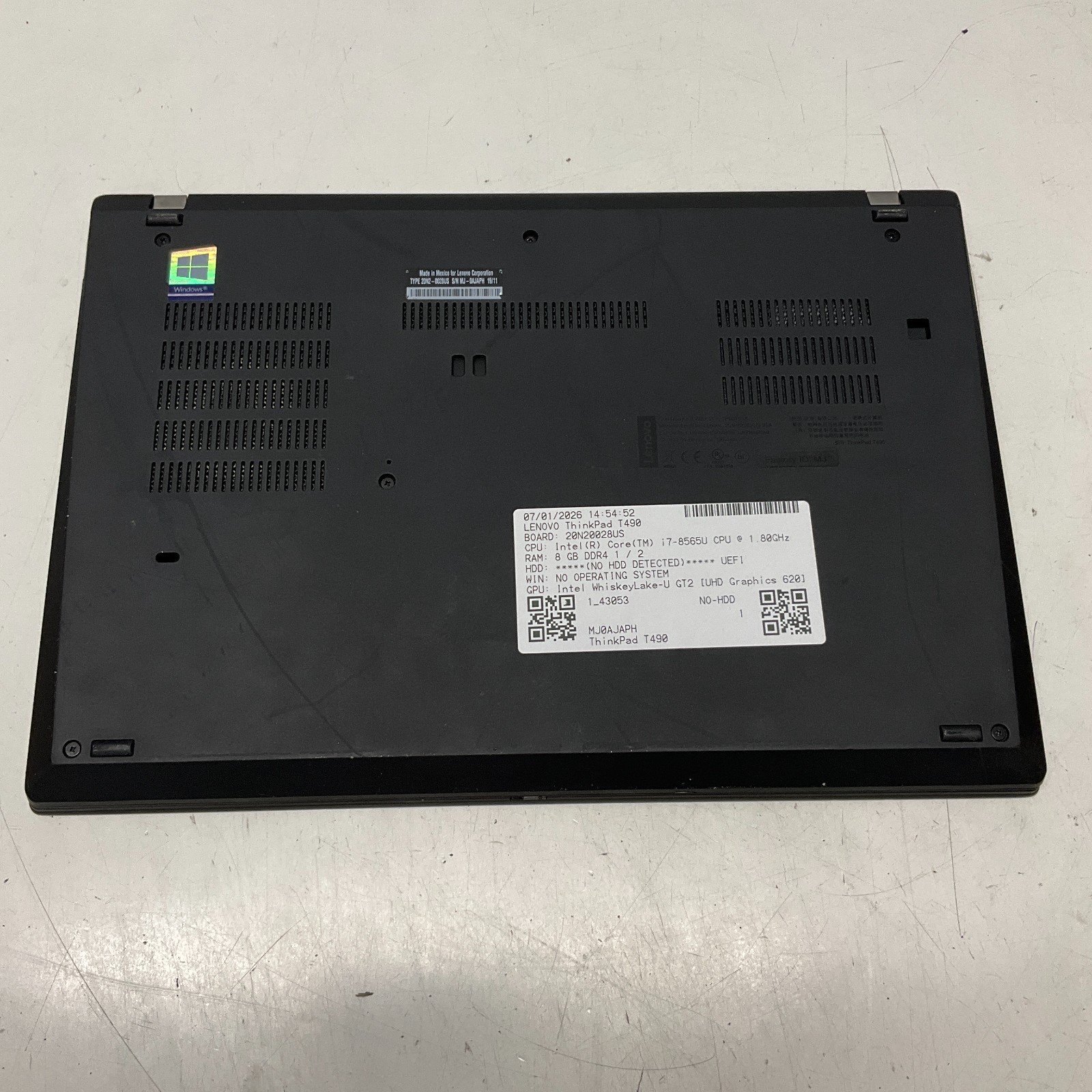 Lenovo Thinkpad T490 14” Intel Core i7-8665U 1.90GHz 8GB Laptop READ ISSUE