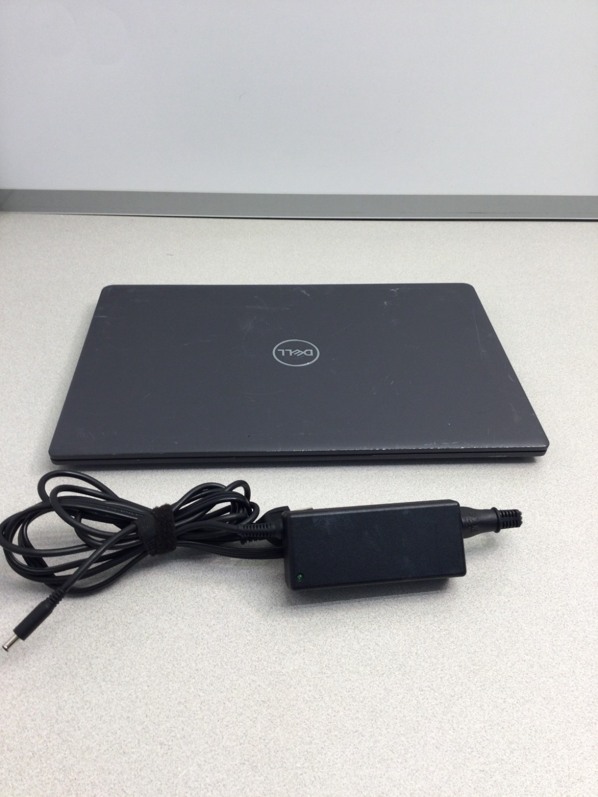 Dell Latitude 3510 15.6″intel core i5-10210U 1.60GHz 8GB RAM 256GB SSD W11P