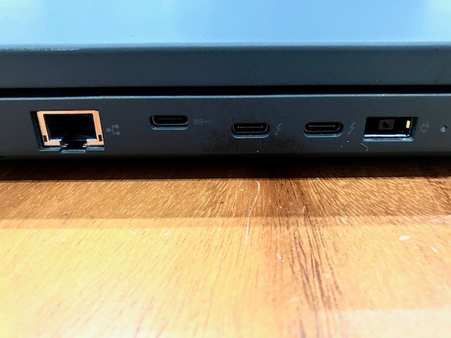 Lenovo ThinkPad P15 Gen 1 15.6″FHD i5-10400H 16GB 512GB SSD Window 11 Pro NVIDIA