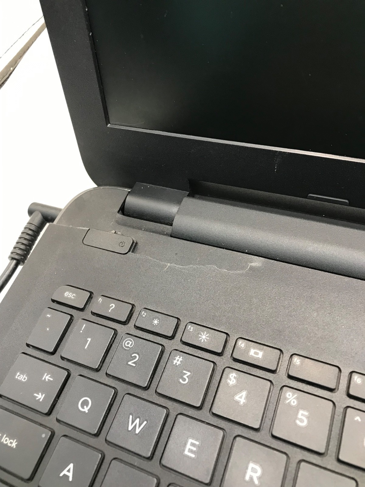 HP 250 G5 Intel Core i3-6006U 15″ Laptop -NO POWER/BROKEN POWER BUTTON-MZ