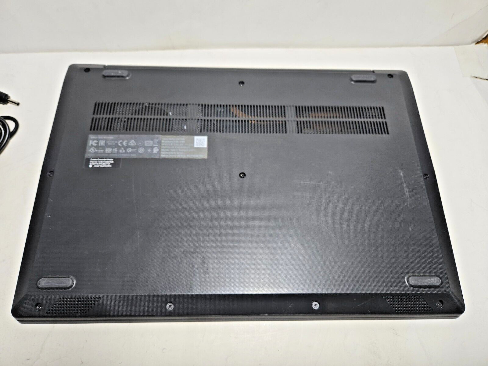 Lenovo IdeaPad S145-15IWL 15.6″ Intel Pentium 5405U 2.30GHz 8GB RAM 256GB SSD