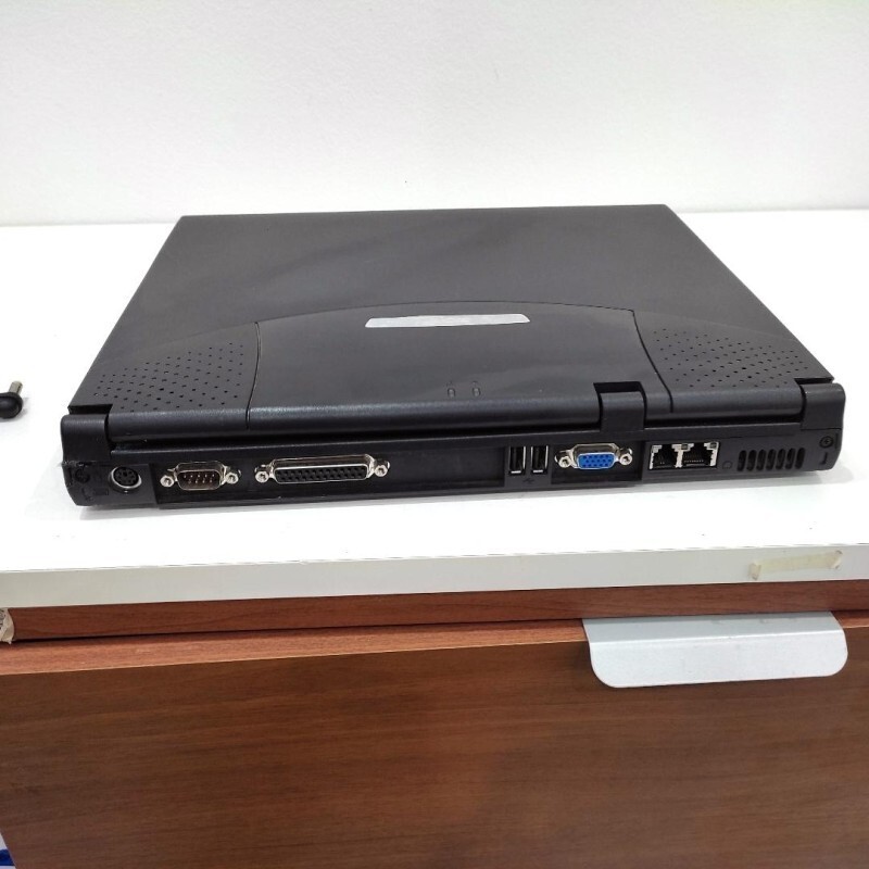 Retro Games Notebook PC Laptop WINDOWS 98 SERIAL FLOPPY 800Mhz PCMCIA 21023
