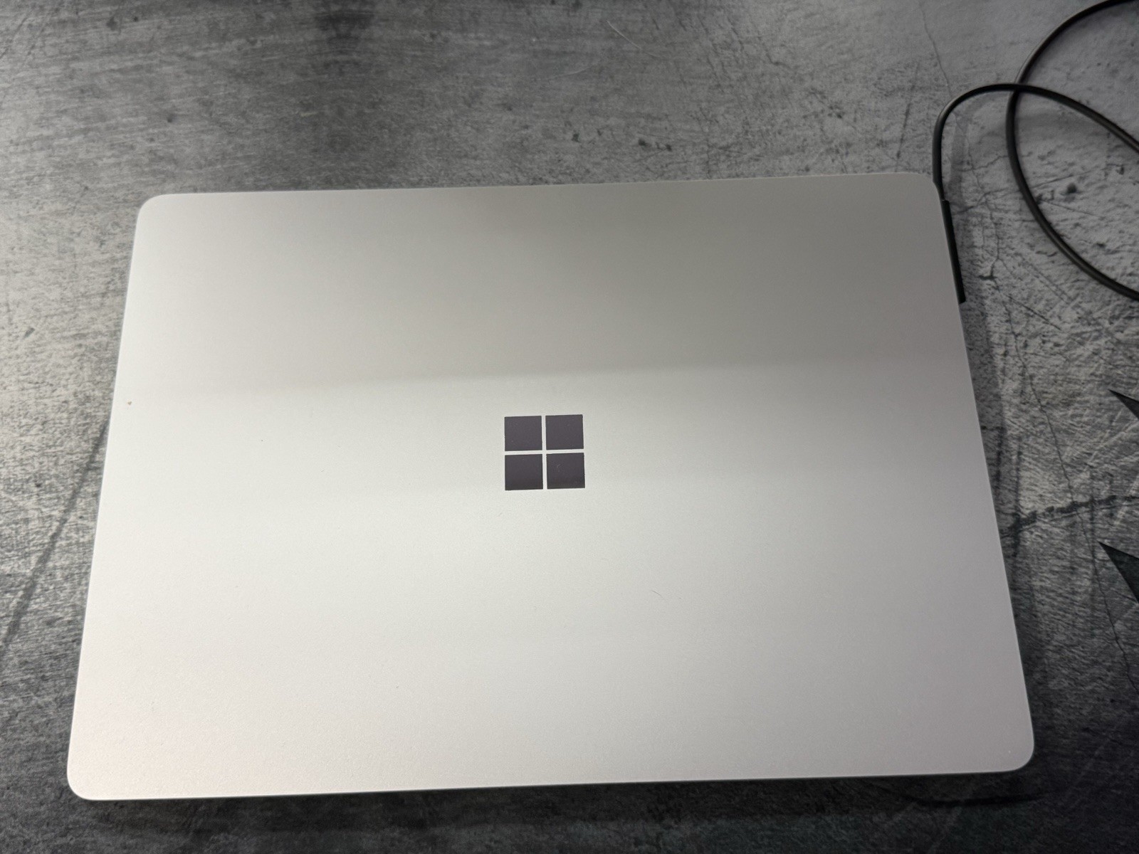 Microsoft Surface Laptop 14in Snapdragon X1P64100 16GB 477GB SSD Silver