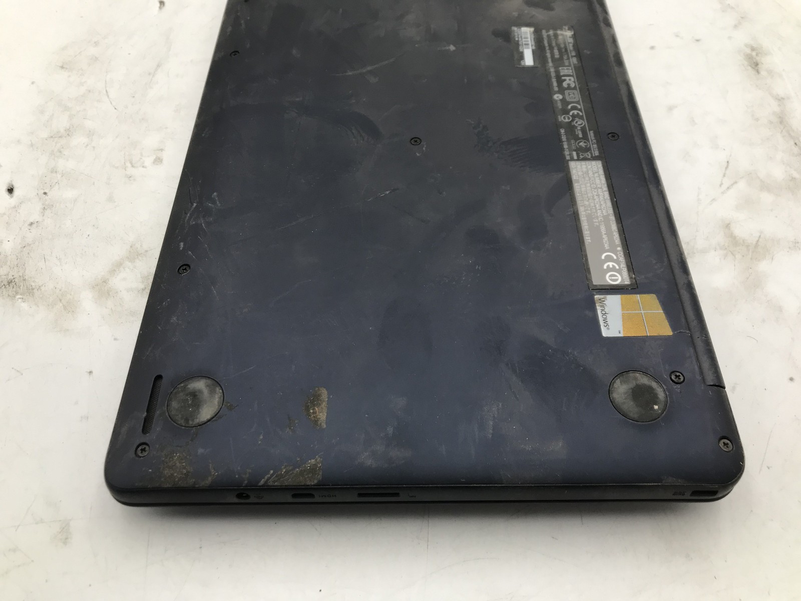 ASUS EeeBook X205T – FOR PARTS/REPAIR – INTEL ATOM Z3735F – 2GB RAM – READ – BB!