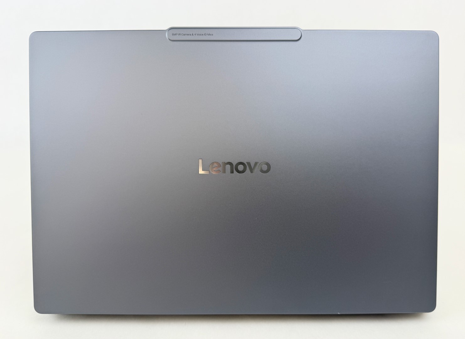 Lenovo Slim 7 14ILL10 14″ FHD+ OLED Touch Ultra 7 258V 32G 1TB SSD W11H Copilot+