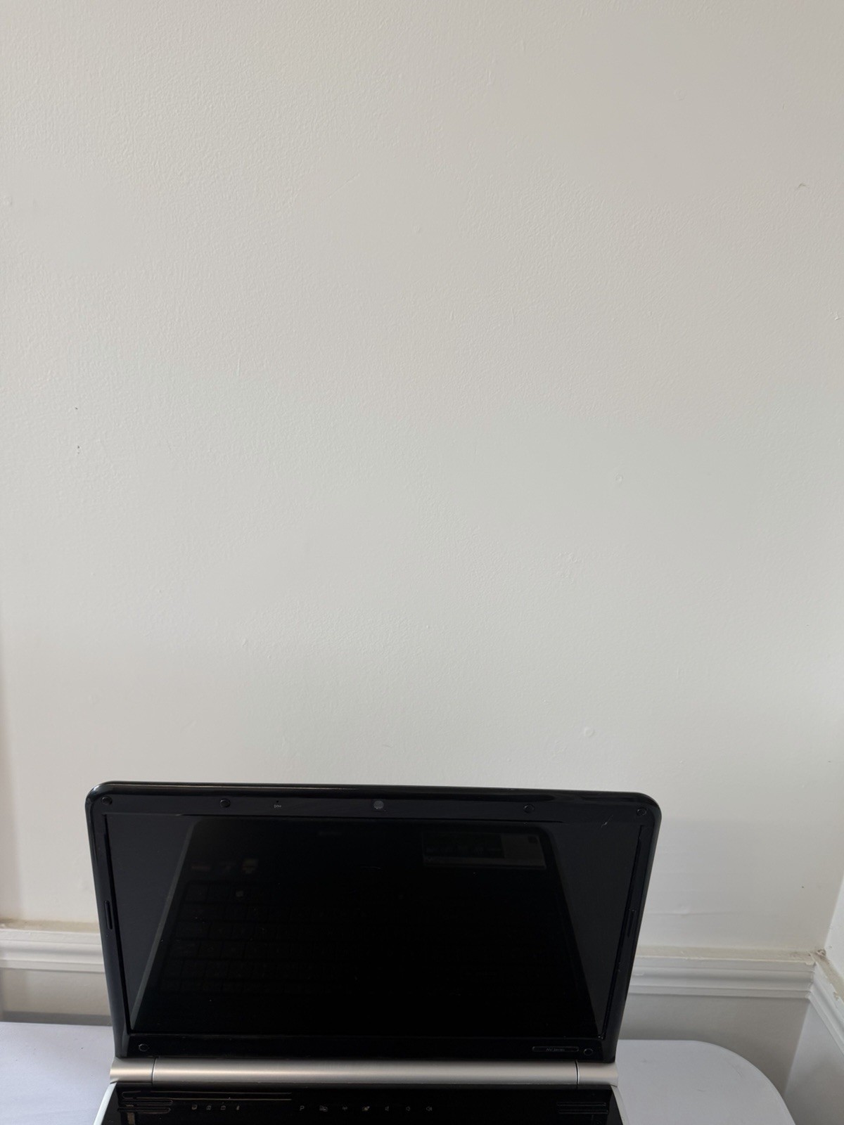Gateway NV53-MS2285 Laptop – AMD Athlon II X2- M300 – RAM 2GB – Read Des