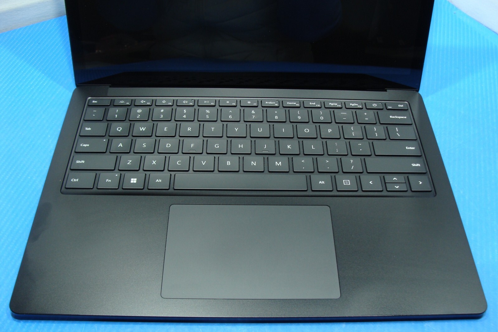 Microsoft Surface Laptop 4 1951 13.5″TOUCH i5-1145G7 2.6GHz 16GB 256GB Win11Pro
