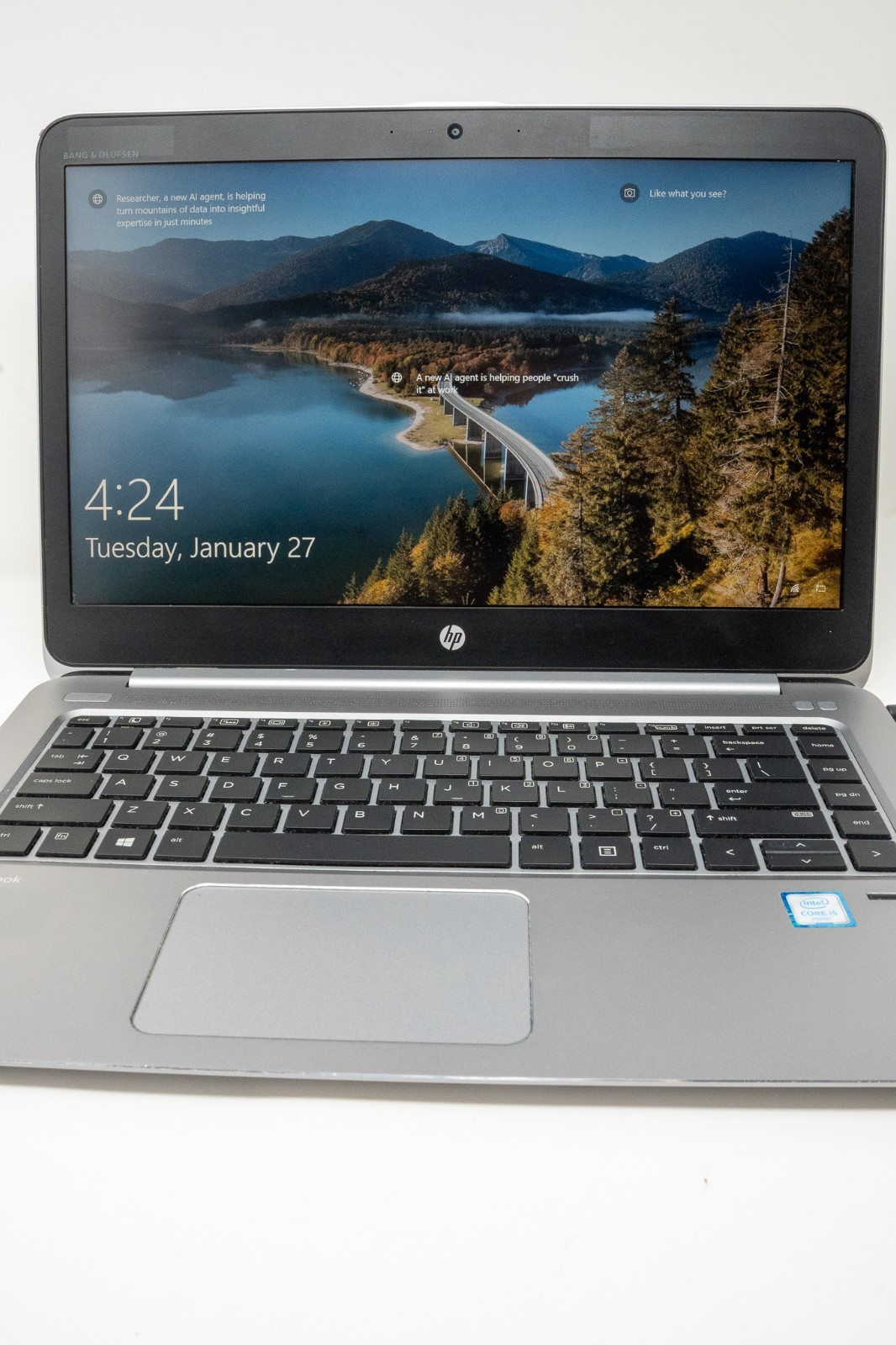 HP Elite Folio 1040 G3 i5 6200U 2.3GHz 8GB 256GB NVMe 14″ GRADE C Laptop Good ++