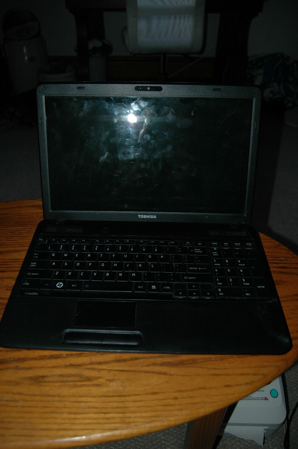 Toshiba Satellite 15.5 Inch Laptop As Parts Repair Dead Gold Recovery Scrap