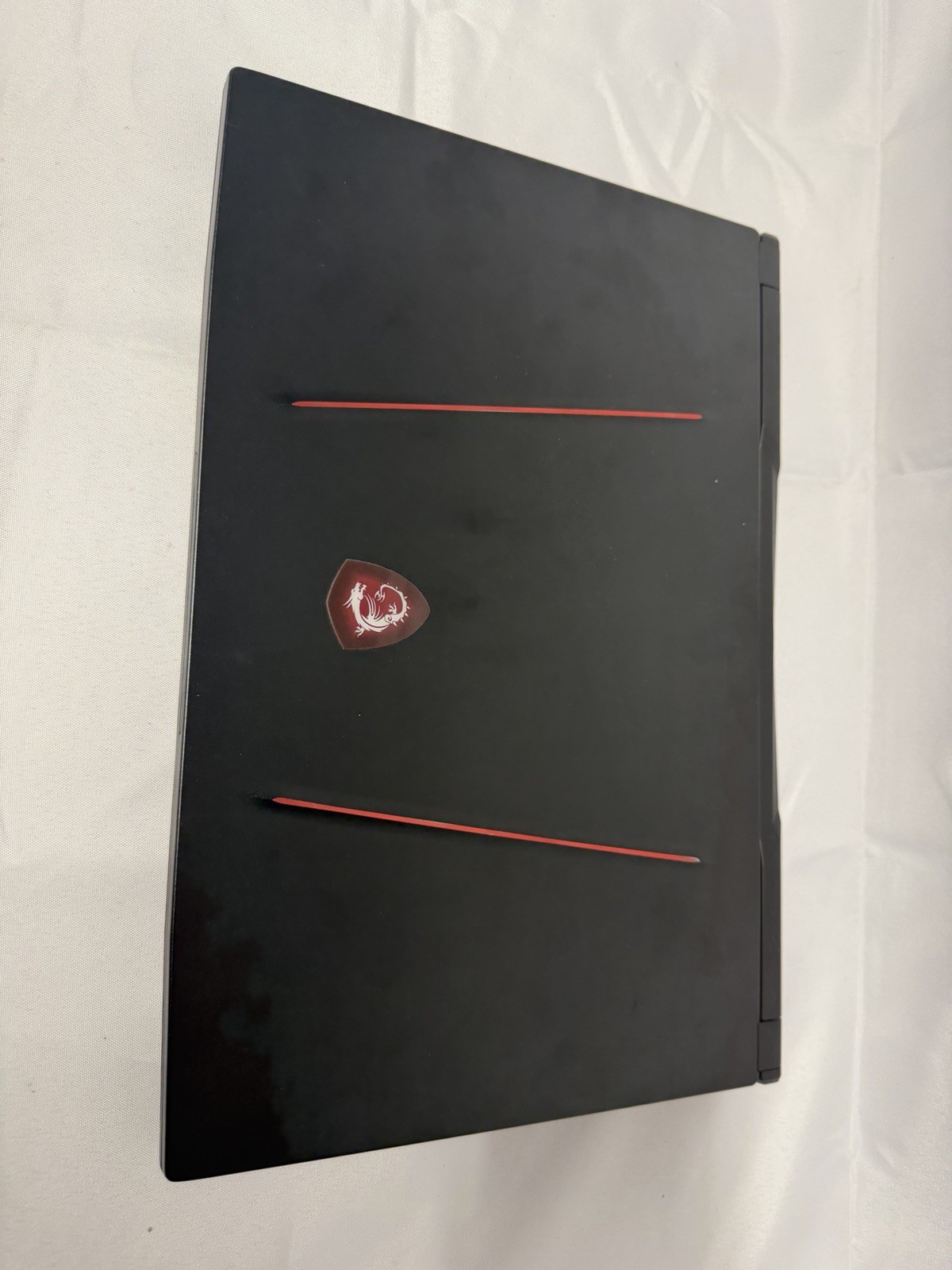 MSI GE75 Raider 10SE – 17.3″ FHD – i7-10750H – RTX 2060 – 16GB/512GB+1TB – Black