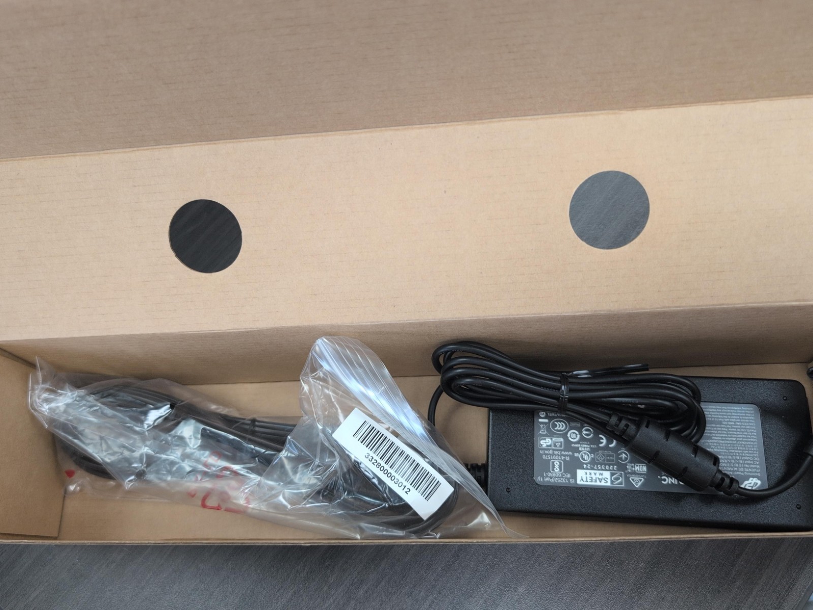 Getac B360 Rugged Laptop i5-10210U 256GB SSD 8GB RAM, Barcode/Smartcard Reader