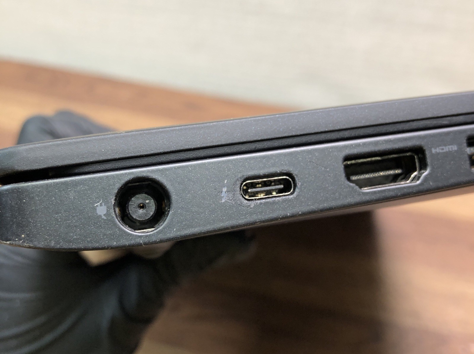 Dell Latitude 7480 14” Core i7-7600U 2.8GHz 512GB SSD 16GB RAM DDR4 – No OS
