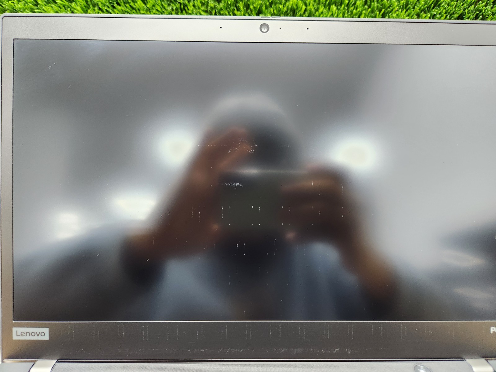 Lenovo ThinkPad P43s 14″ FHD i7-8665U 16GB 256GB SSD Quadro P520 Window 11 Pro ~