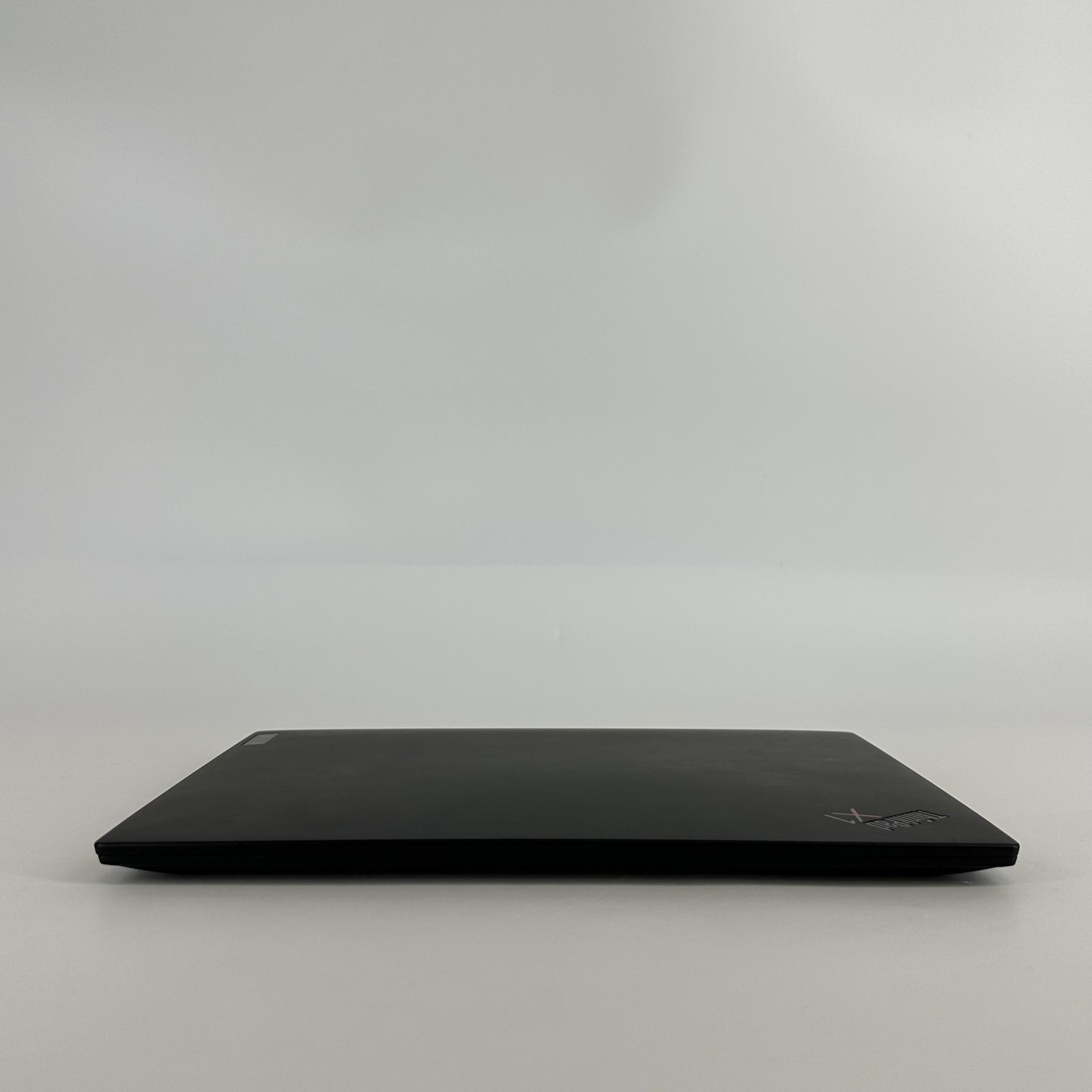 Lenovo ThinkPad X1 Carbon Gen 9 14 Black FHD+ 2.4 GHz i5-1135G7 16GB 256GB SSD