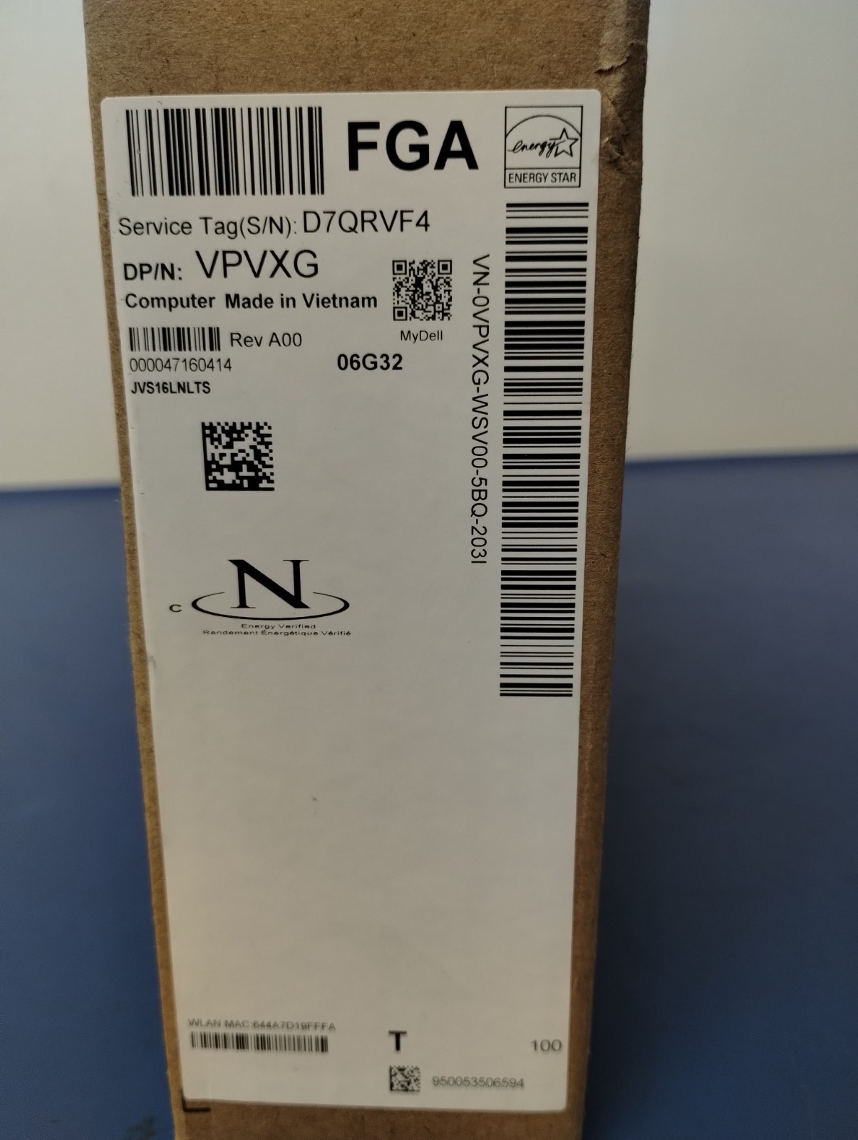 DELL 16 DB16250 VPVXG, Intel Core Ultra 9 288V, 3.30 GHz, 32 GB RAM, 1 TB NVMe