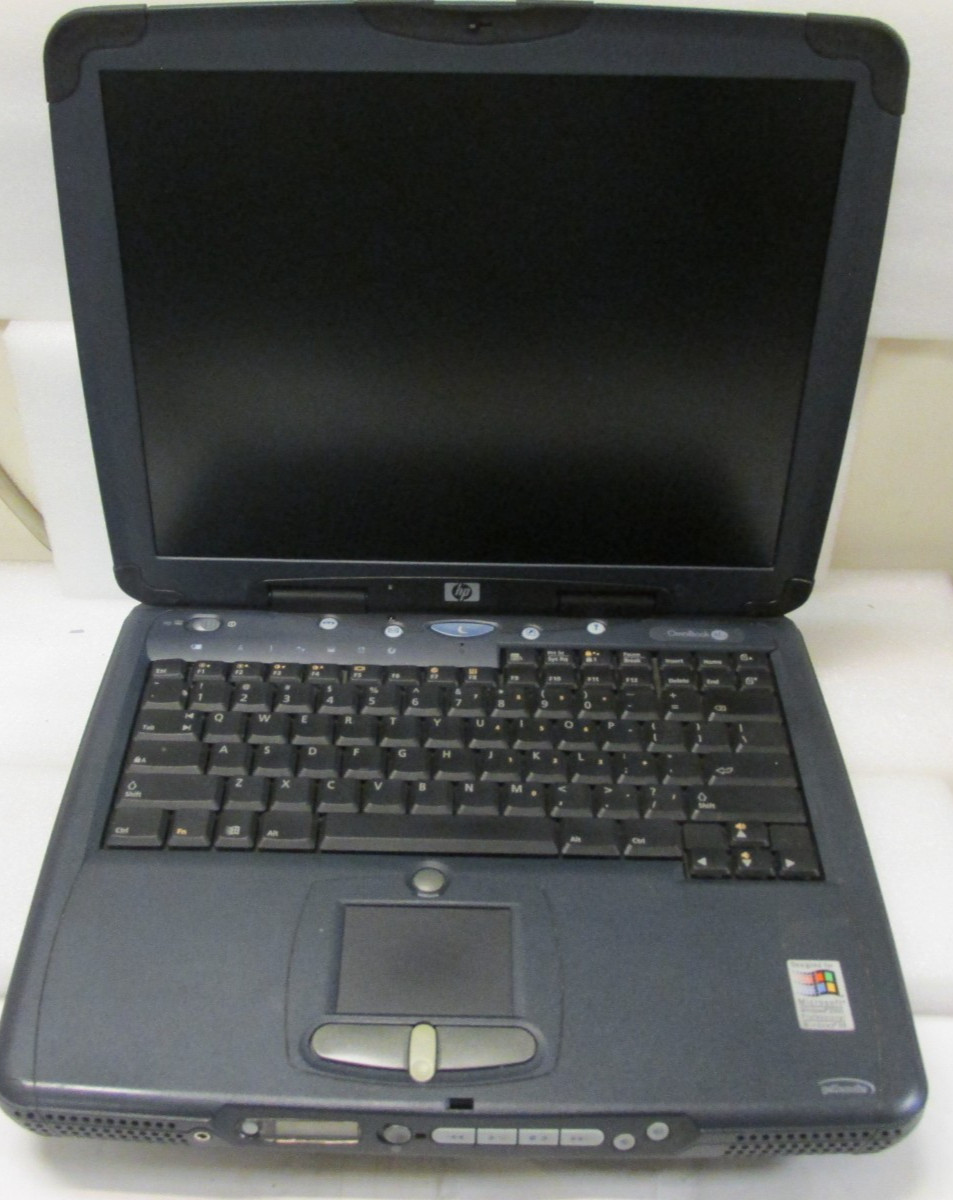 Vintage Hp OmniBookXE3 Laptop- For Parts / Repair