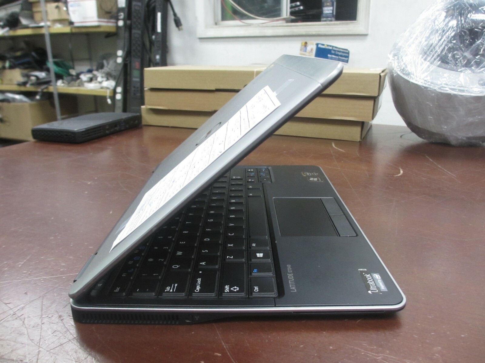 Dell Latitude E7240 I7-4600U 2.10GHz Laptop [NO RAM/HDD/OS/BATTERY/AC/BCOVER]