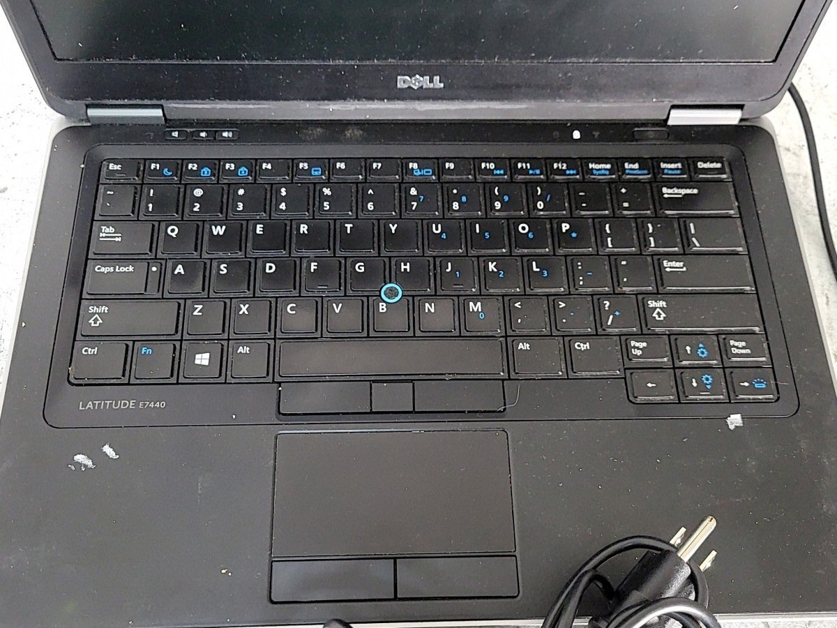 DELL LATITUDE E7440 14″ Laptop I7-4600U 4GB 256GB SEE NOTES