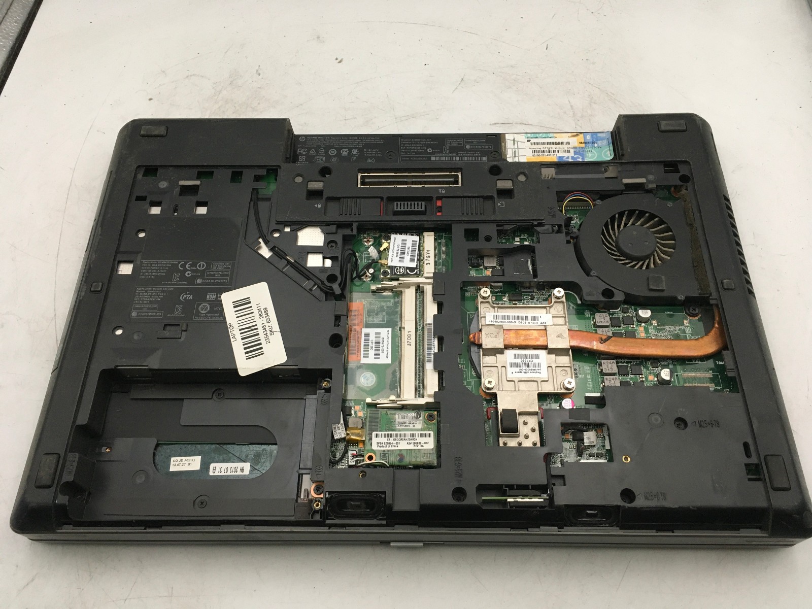 HP PROBOOK 6570B – FOR PARTS/NO BOOT – INTEL CORE I5 3RD GEN – NO RAM – READ -BB