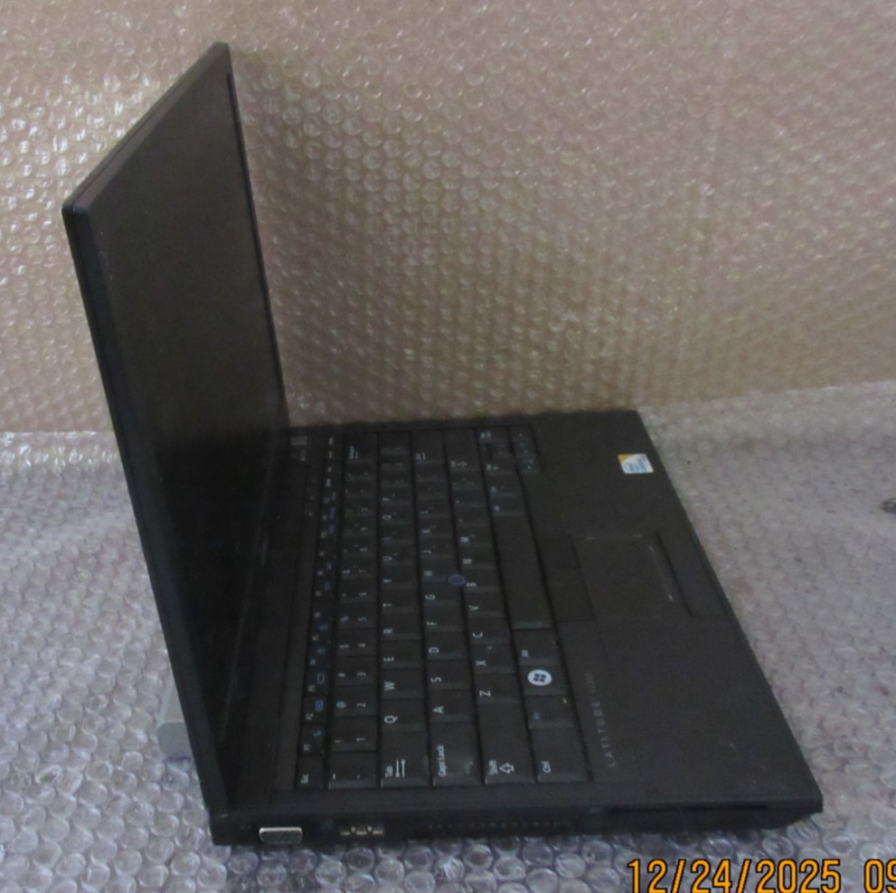Dell Latitude E4300 Intel Core 2 Duo @ 2.40GHz 4GB RAM No HDD /BATTERY/OS.
