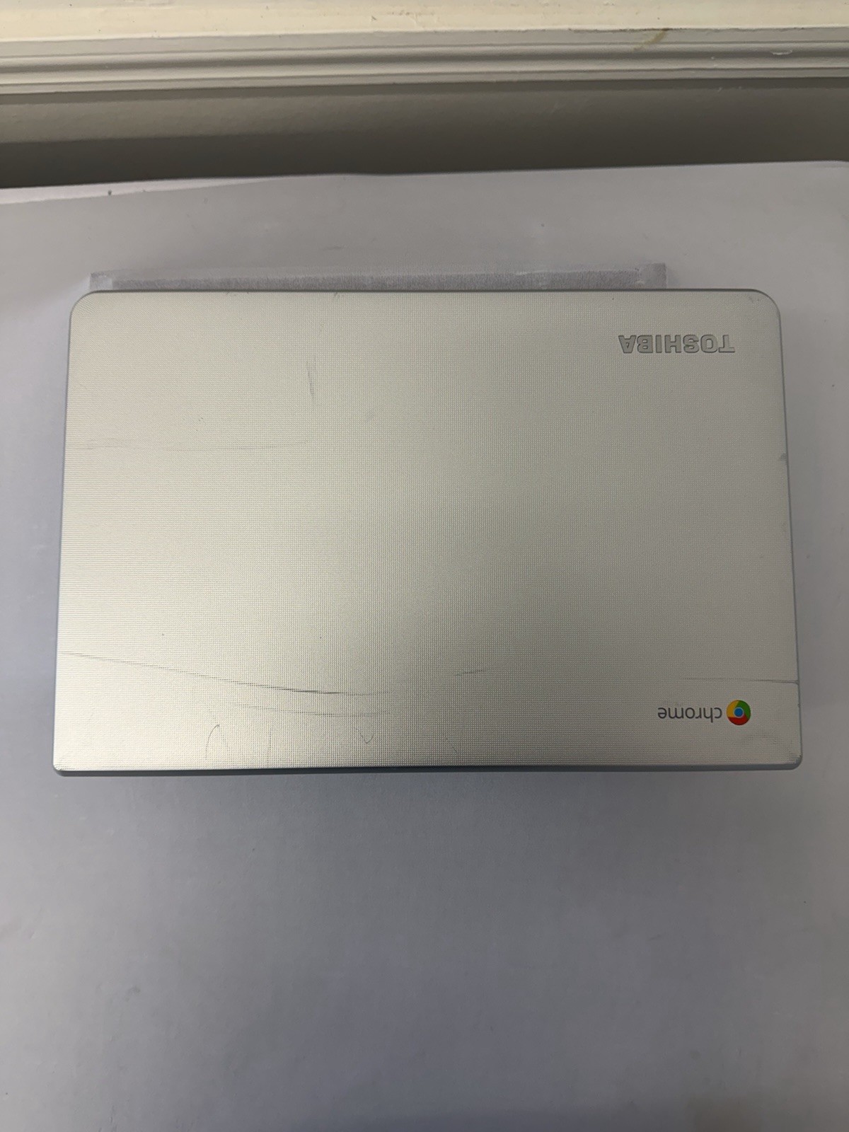 Toshiba CB35-B3330 Laptop – Good Screen – Intel Celeron N2840 – Read Des