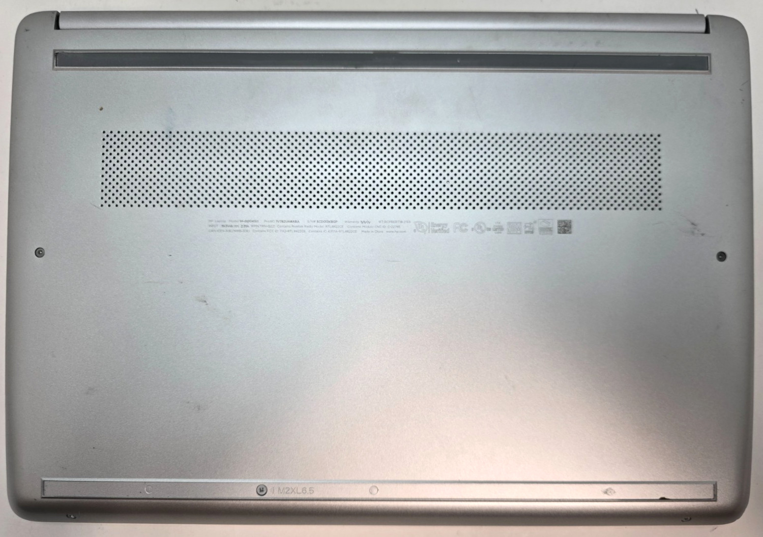 HP LAPTOP 14-DQ1043CL CORE i3-1005G1 @ 1.2GHz, 8GB, 256GB SSD, SILVER, FHD
