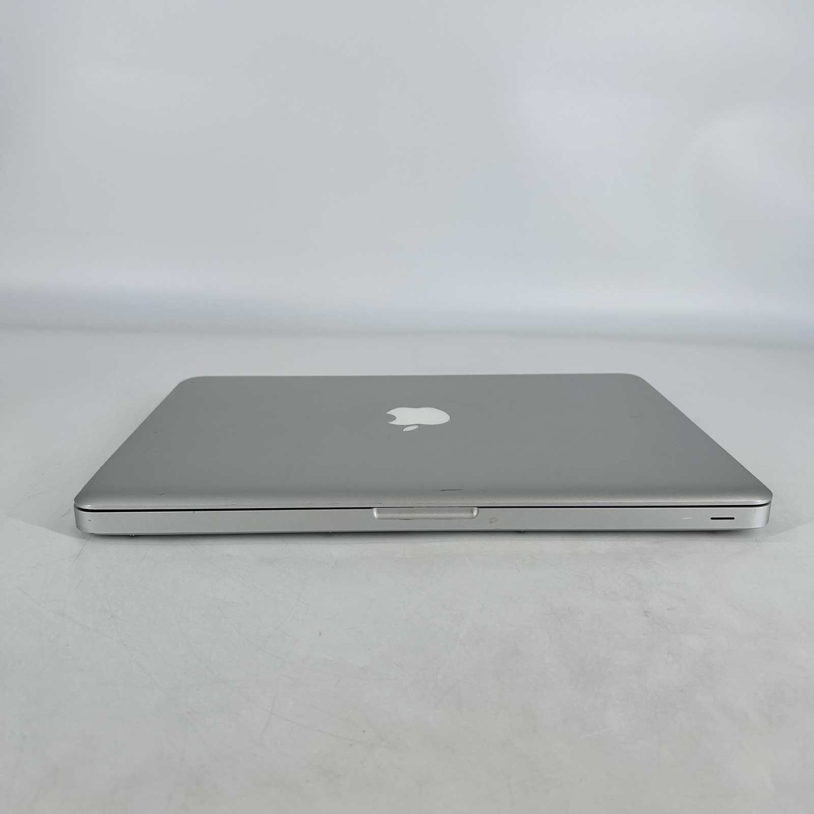 MacBook Pro 13 Mid 2012 Silver 2.5 GHz i5-3210M 4GB RAM 500GB HDD