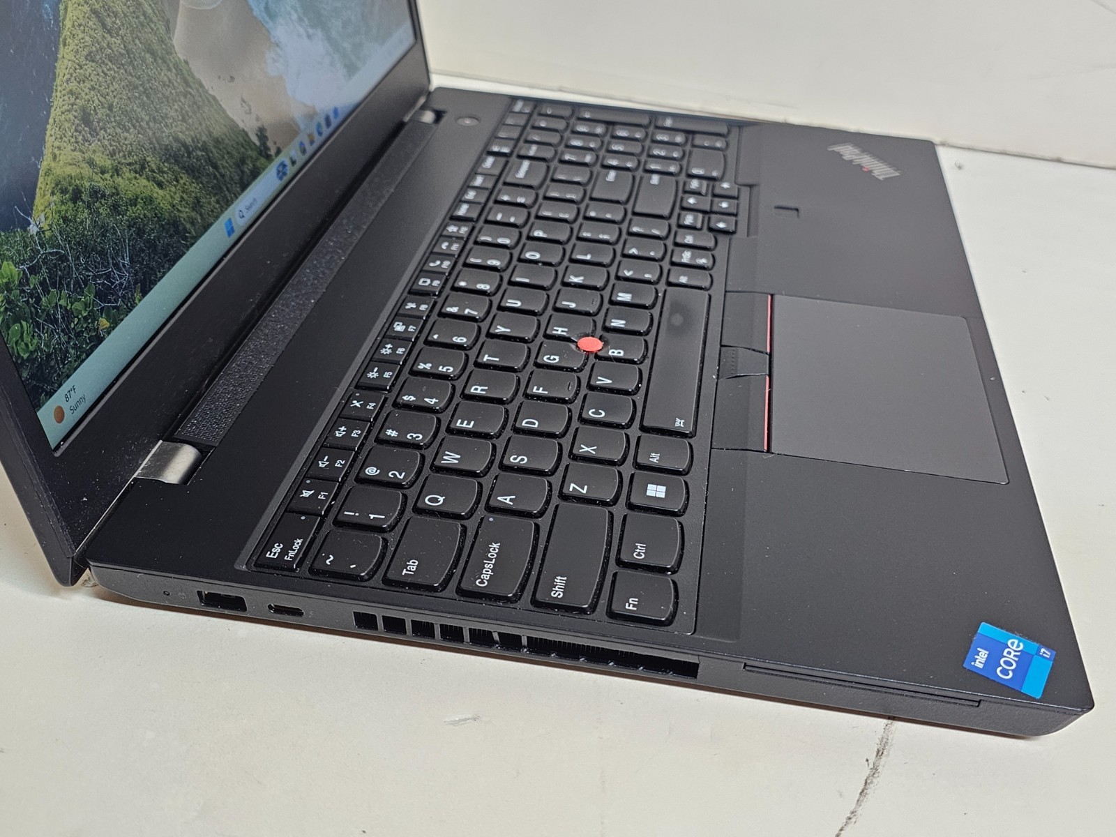 Lenovo ThinkPad T15p Laptop – 2.3 GHz i7-11800H 16GB 1TB SSD GTX 1650 15.6″ SP1