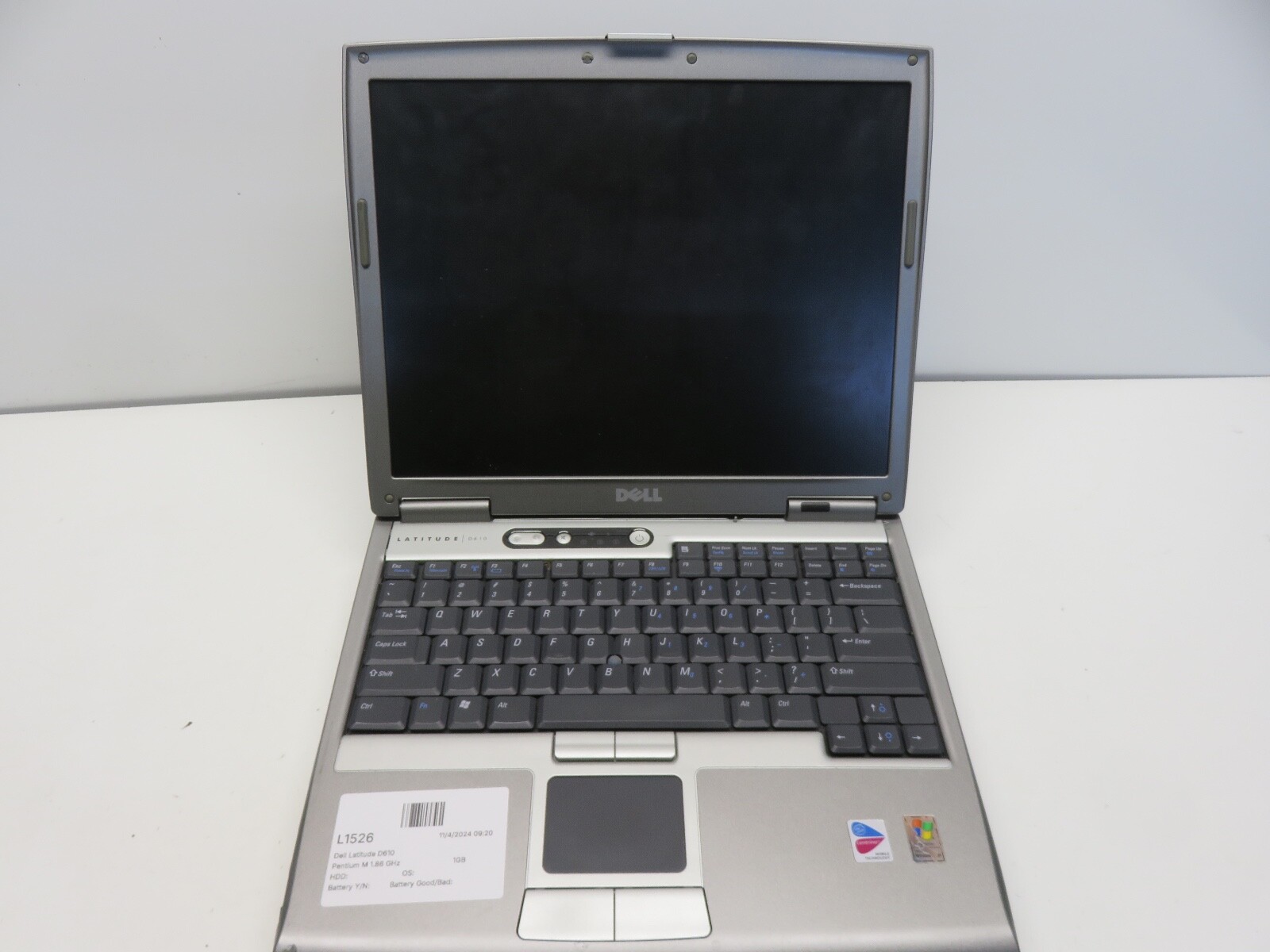 Dell Latitude D610 Pentium M 1.86 GHz 1GB 40 GB WIN XP No Batt