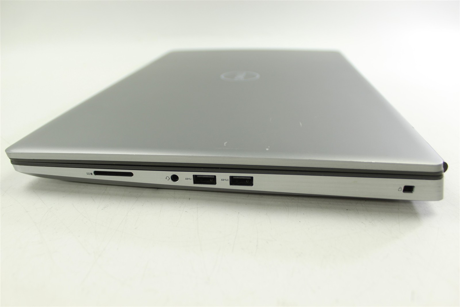 Dell Precision 7750 17.3″ FHD i7-10875H 2.3GHz 512GB SSD 64GB RAM W11P RTX 4000