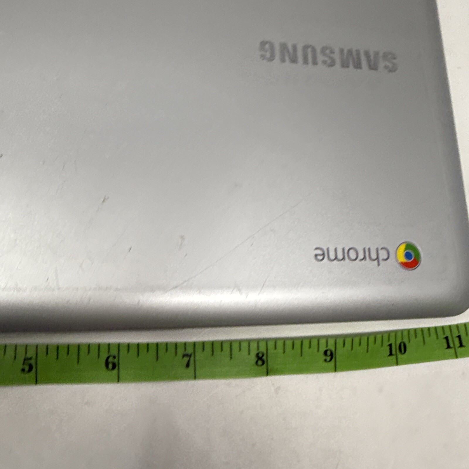Samsung Chrome Notebook Model XE303C12 + PS – For Parts – Bad Display – AS IS