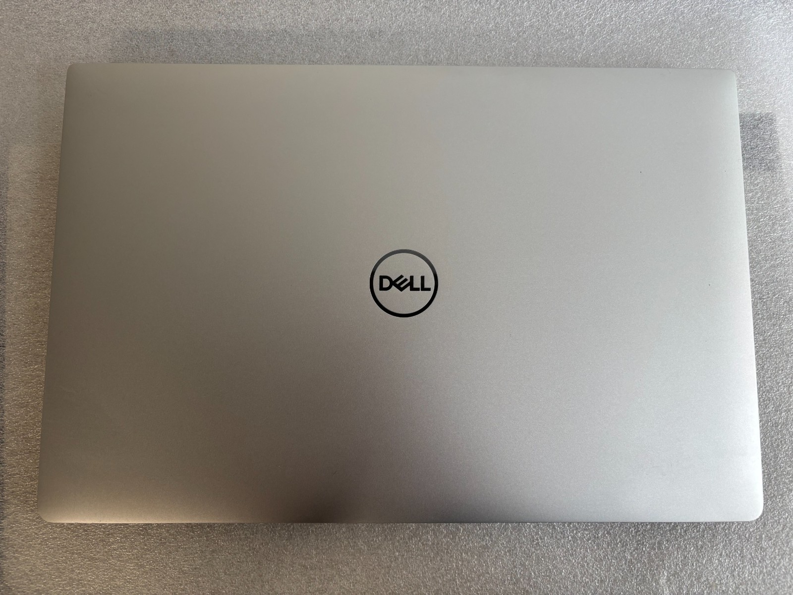 DELL PRECISION 5530 i7-8850H 2.60GHZ RAM 16GB SSD 512GB NVIDIA P1000
