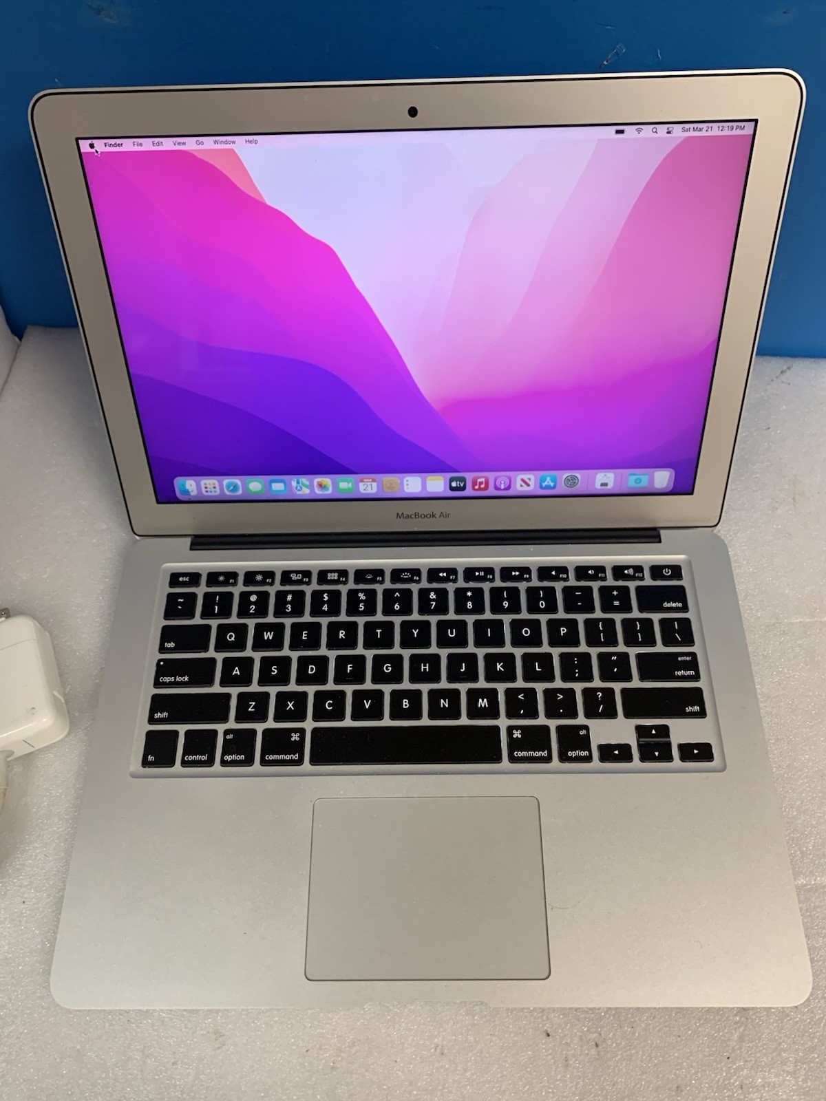 🔥 Nice ~ 2015 Apple MacBook Air 13” Core i5 4GB 128GB MacOS Monterey