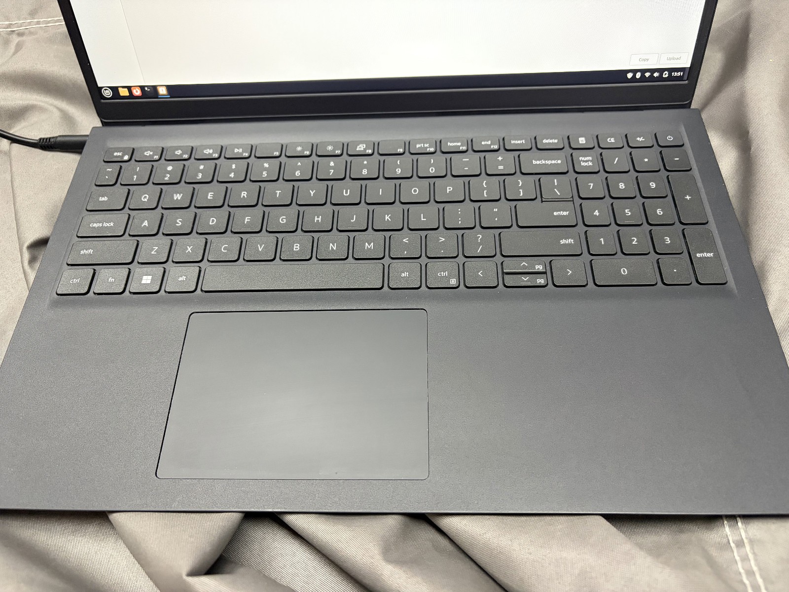 Dell Inspiron 3511 15″ Intel i3-1115 @ 3 ghz 8gb RAM 128 HDD