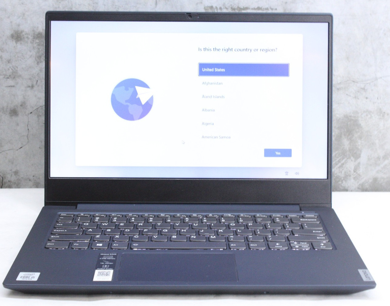 Lenovo IdeaPad S340 14IIL | i5-1035G1, 8GB Ram, 256GB NVMe, Grade B- Read!