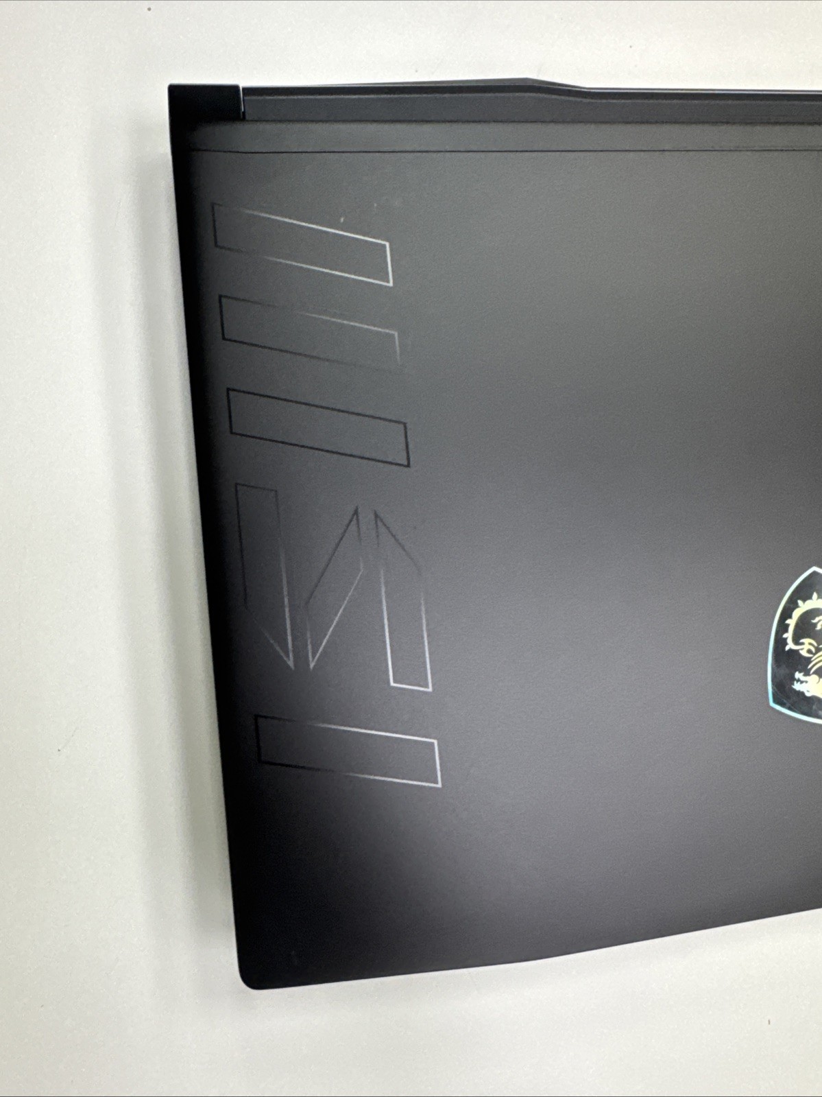 MSI Crosshair 16 Gaming Laptop i7-13620H RTX 4070 16GB RAM 1TB SSD 144Hz WIN11